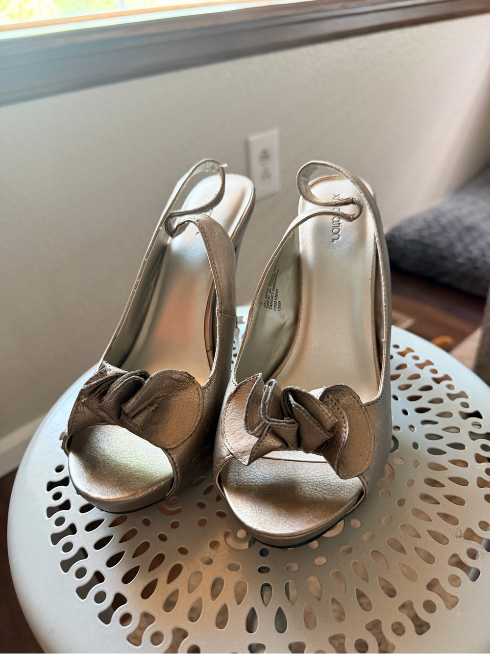 Gold Peep-Toe Slingback Heels with Knot Accent